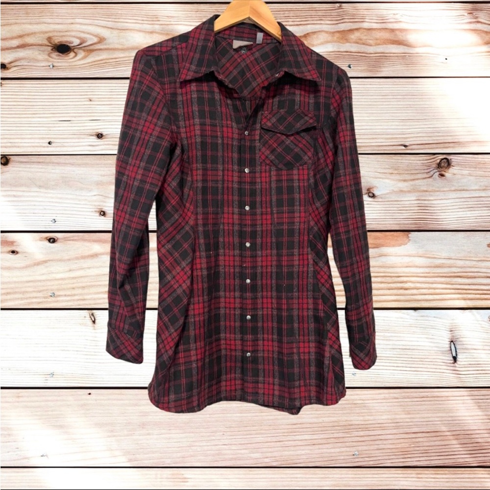 Athleta snap button plaid shirt ~ Sz S ~